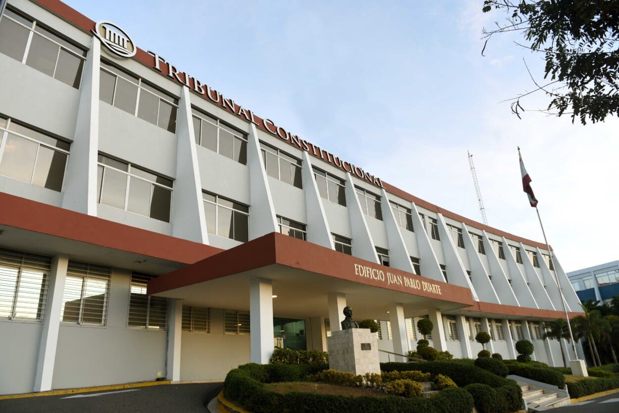 Relaciones homosexuales: Claroscuros en la nueva sentencia del TC