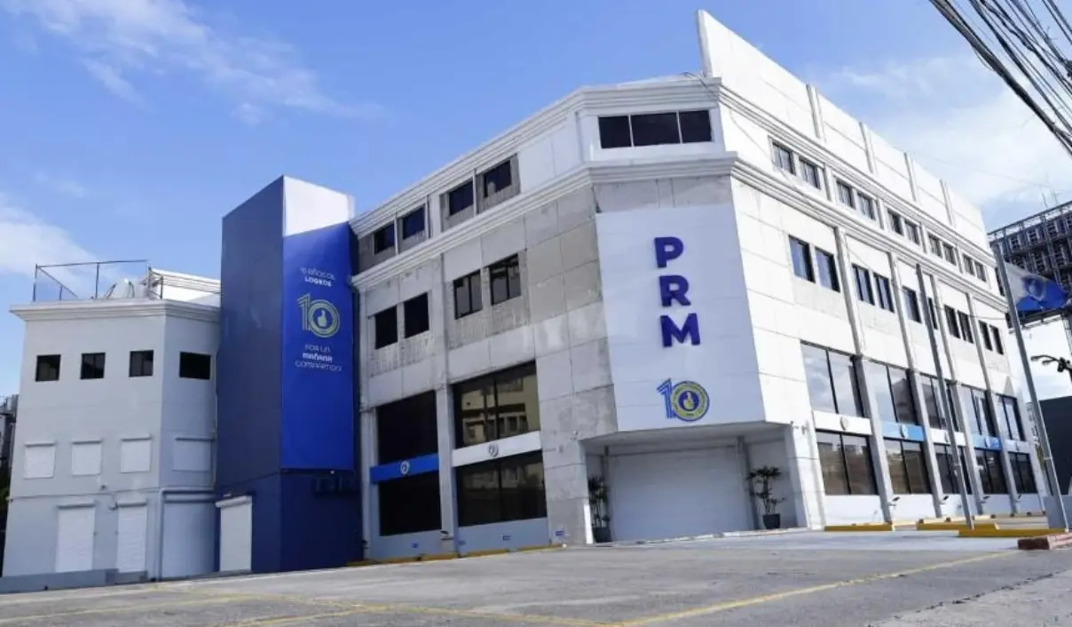 Aspirantes presidenciales del PRM guardan silencio ante crisis y ataques opositores al Gobierno de Abinader