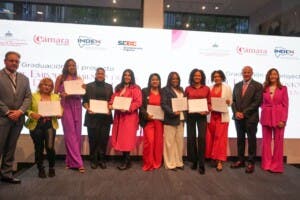 Desarrollo Social Supérate gradúa primera cohorte de Mujeres SuperEmprendedoras