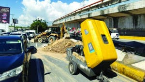 Caasd trabaja para restablecer el agua en Urbanización Fernández y otros sectores del ND