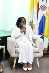 María Eugenia Acosta Abad cuestiona coherencia sectores por valores cooperativos