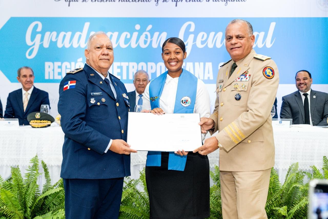 Escuelas Vocacionales de las Fuerzas Armadas gradúan 46 mil jóvenes  