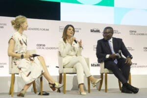 Gobiernos regionales afirman reducen emisiones contaminantes pese a negación de Trump