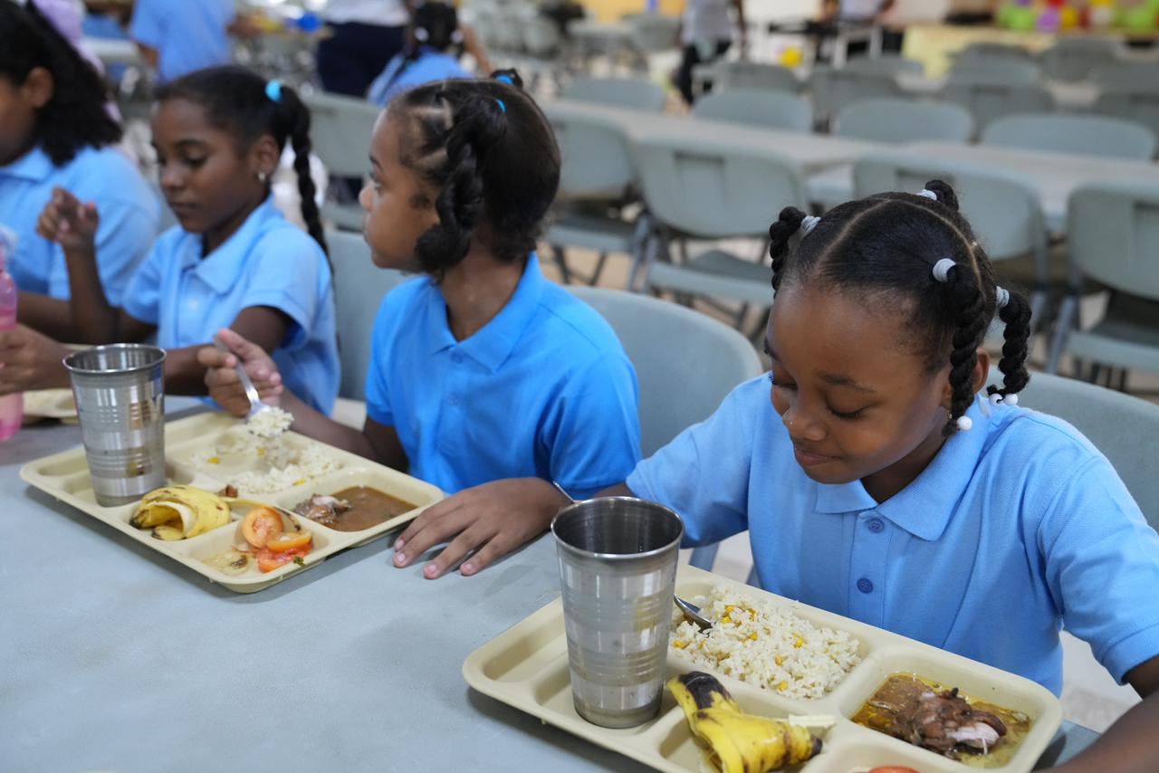 INABIE resalta valor nutricional de los menús del Programa de Alimentación Escolar