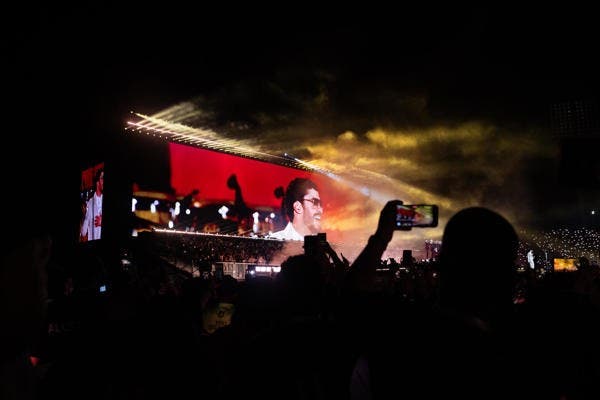 Una panorámico del público que asistió al concierto de Bad Bunny en República Dominicana