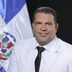 Senador de Pedernales pide apoyo para productores y construcción de hospital en Oviedo