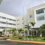 Hermano de mujer tratada en el Tolentino Dipp dice «doctora que le perforó intestino no ha dado la cara”