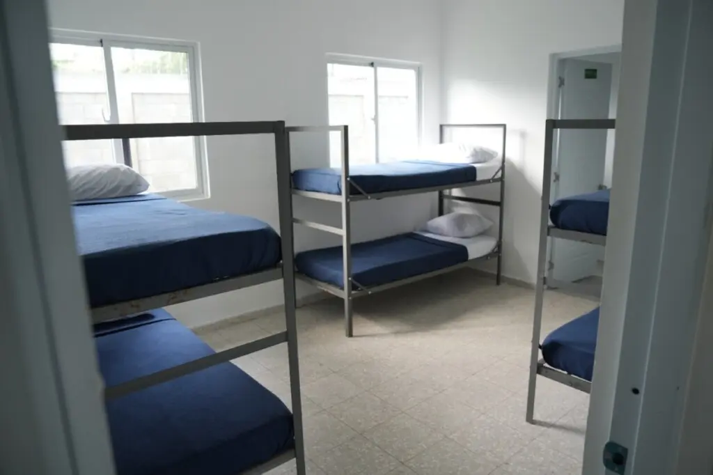 Por su parte, Tania Rosario, directora de Relaciones con la Comunidad de URBE, ofreció unas palabras en las que reconoció el esfuerzo y la colaboración de todos los que hicieron posible la construcción de la nueva estación policial, resaltando que su objetivo es brindar un servicio con eficacia, responsabilidad y cercanía a los ciudadanos.