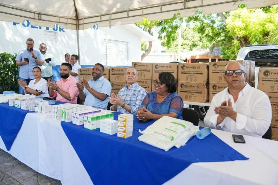 PROMESE/CAL entrega medicamentos a provincias del Sur declaradas en estado de emergencia