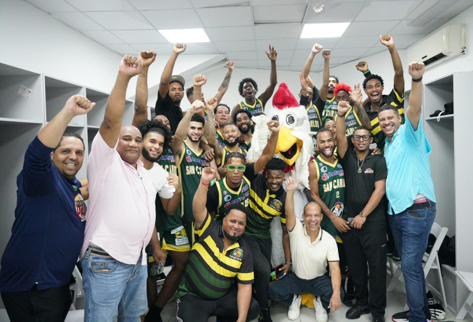 San Carlos impone su poder y empata serie contra el Barias