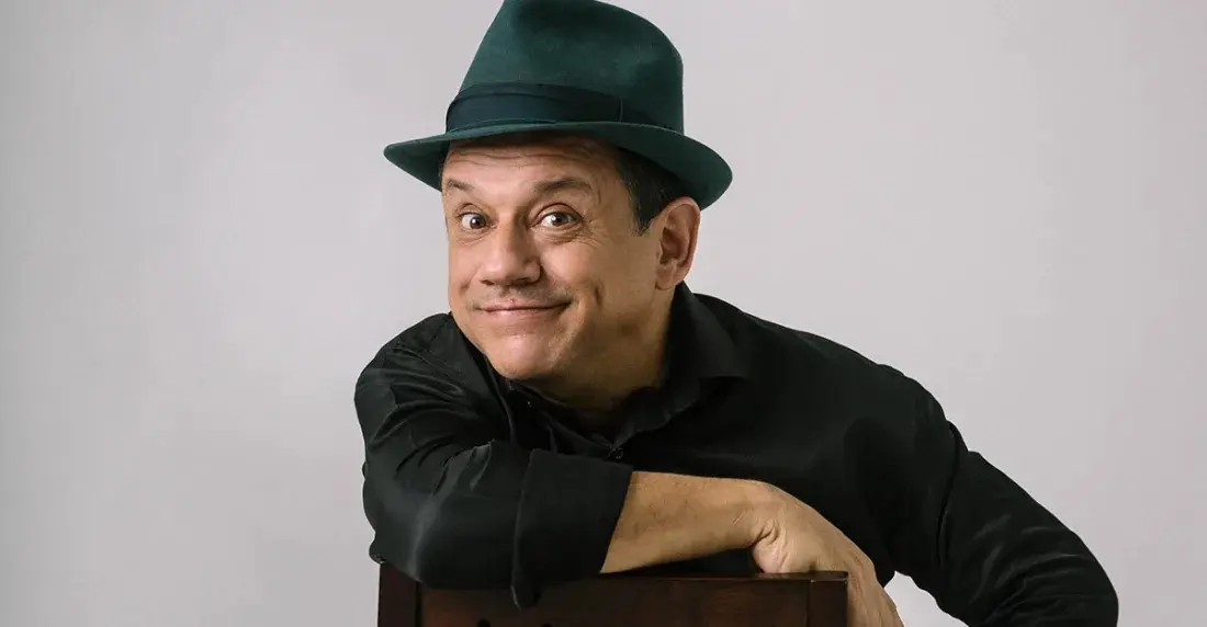 Emilio Lovera regresa a República Dominicana con un show imperdible de comedia