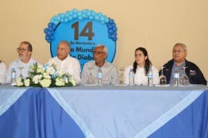 Andrés Bautista resalta la prevención durante la Semana Mundial de la Diabetes