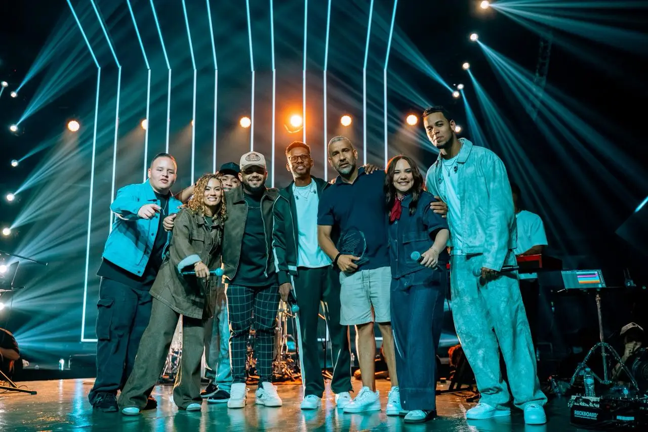 “Que el Mundo Adore” congrega a más de dos mil jóvenes en su quinta edición