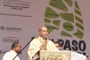 Iglesia advierte sobre deterioro de valores durante jornada por la familia