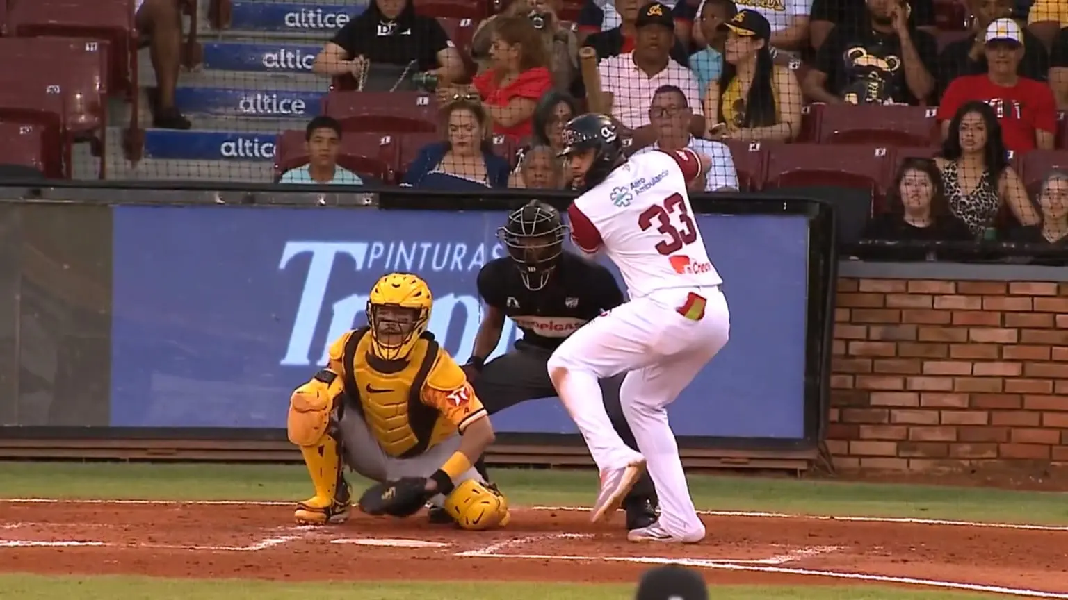 Gigantes ponen freno al vuelo perfecto de las Águilas en el béisbol dominicano
