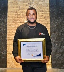 «Actívate con el Negro» es reconocido en Premios La Flor