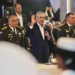 Abinader juramenta 50 nuevos oficiales del Ejército dominicano