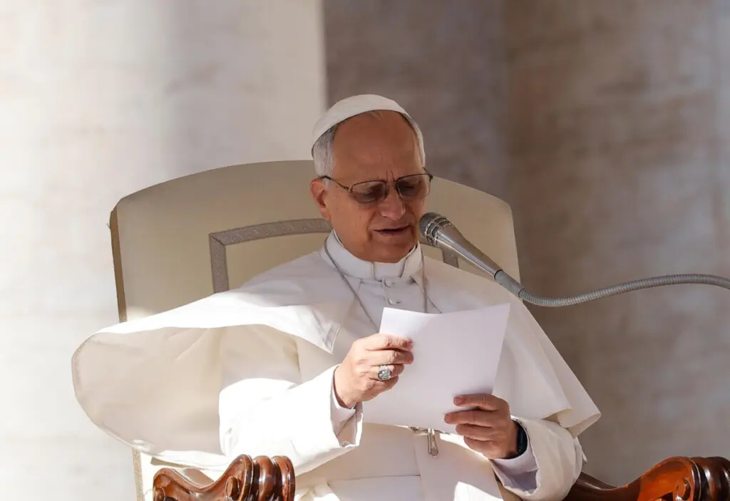 El papa León XIV afirmó que "si no es cuidador del jardín el ser humano se convierte en su devastador"