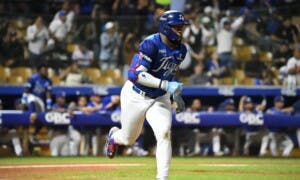 Tigres del Licey consiguen su cuarta victoria en línea frente a las Águilas