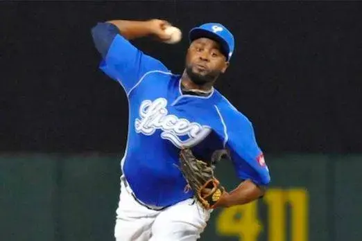 Los Tigres del Licey despidieron este jueves al lanzador Jairo Asencio