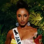 Miss Jamaica sufre caída durante competencia preliminar de Miss Universo 2025