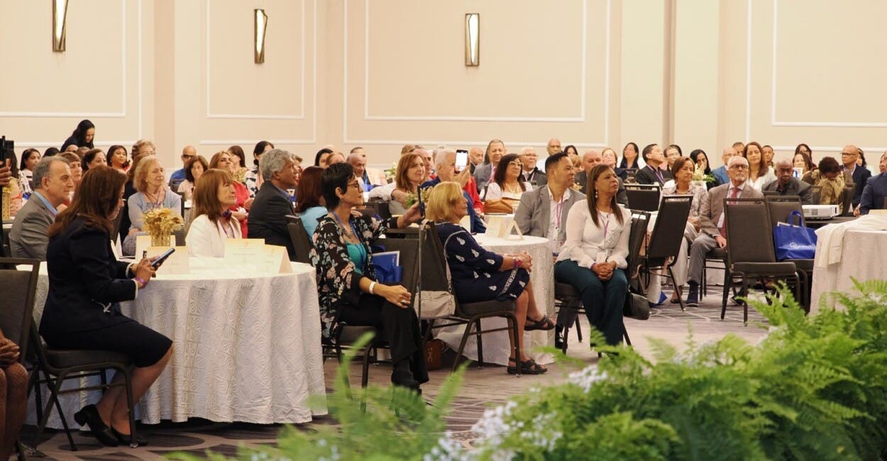 Resaltan impacto IX Congreso por la Paz para impulsar valores