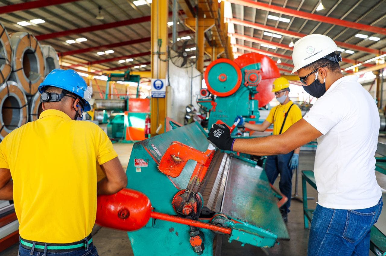 AIRD resalta crecimiento, empleo y competitividad del sector industrial