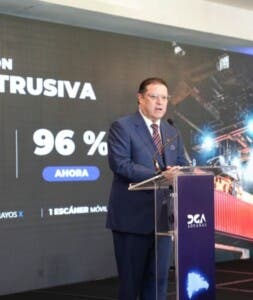 Destaca resultados de controles en Aduanas