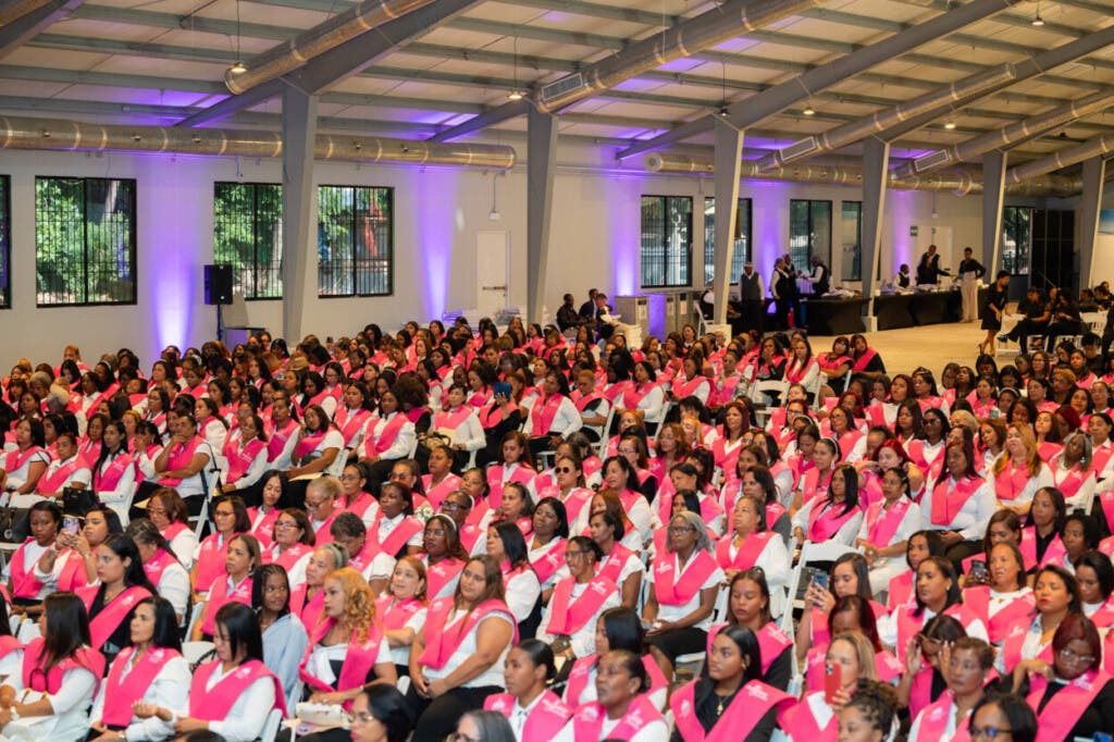 152 mujeres fortalecen su autonomía económica.