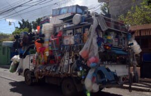 Camión quincallería