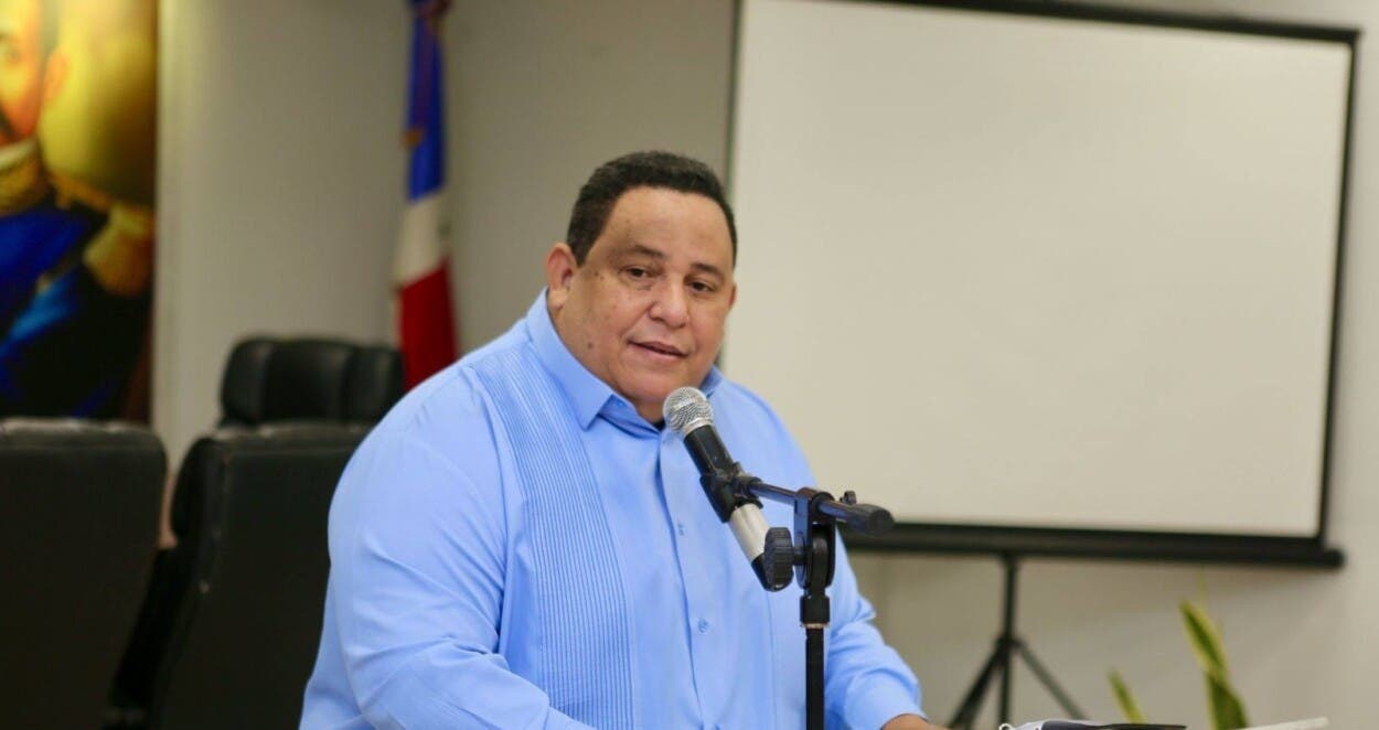 Alcaldía de Azua valora respaldo al desarrollo turístico de la provincia