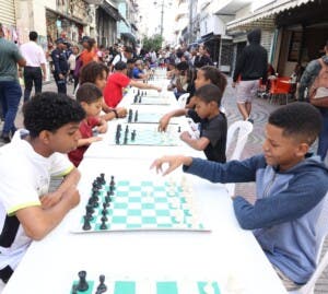 El Conde festeja con torneo ajedrez