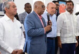 Ray Guevara pondera la unión fútbol dominicano
