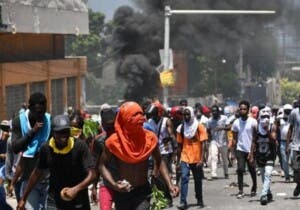 Crisis en Haití: 14 países se comprometen a apoyar misión militar para restaurar la seguridad