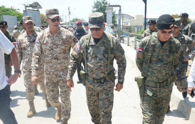 Ministro de Defensa: la frontera sigue vulnerable a indocumentados y contrabando