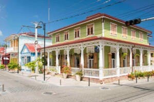 Entre ruinas y olvido: el deterioro de las casas victorianas