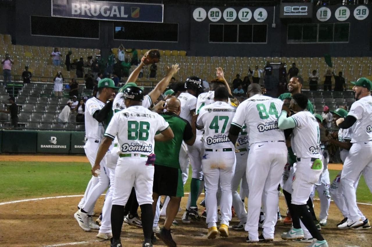 Fin de la mala racha: Las Estrellas derrotan a los Leones en un partido clave