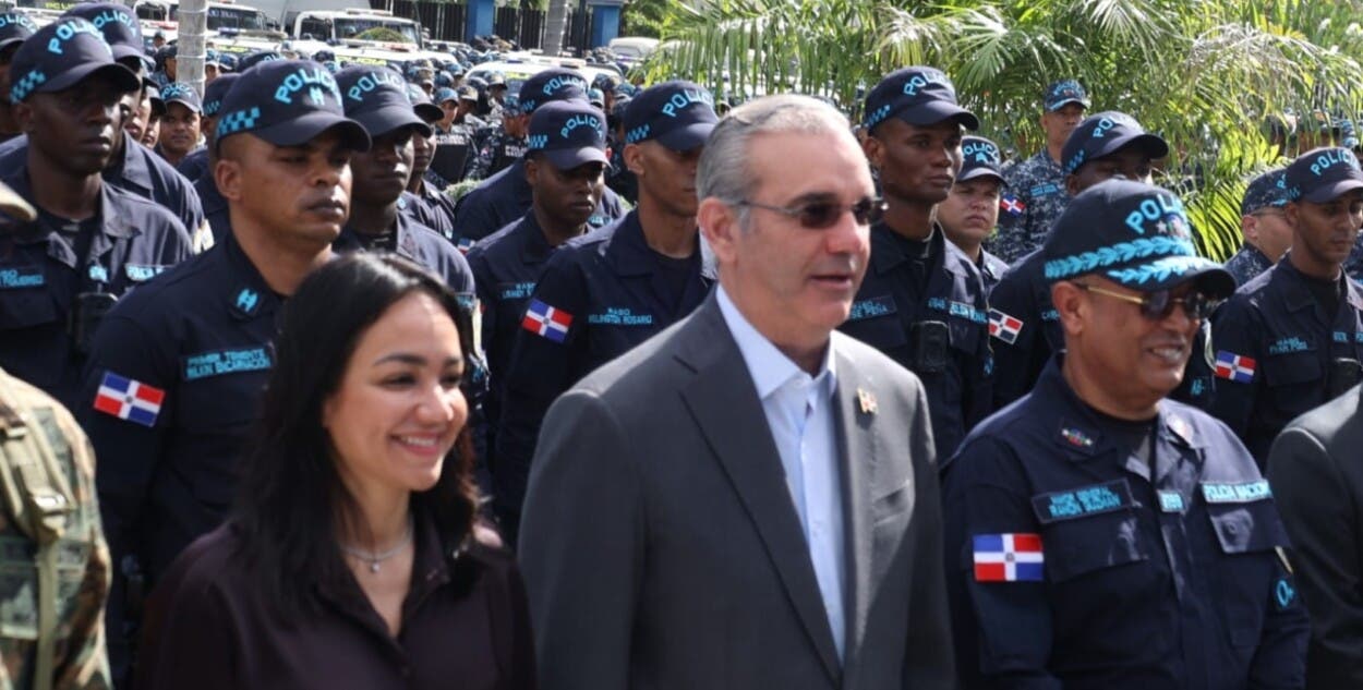 Navidad con Garantía: Lanzan a calles 33 mil policías y militares para proteger festividades