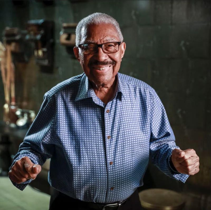 La música latina llora la muerte de Ithier, director musical del Gran Combo de Puerto Rico