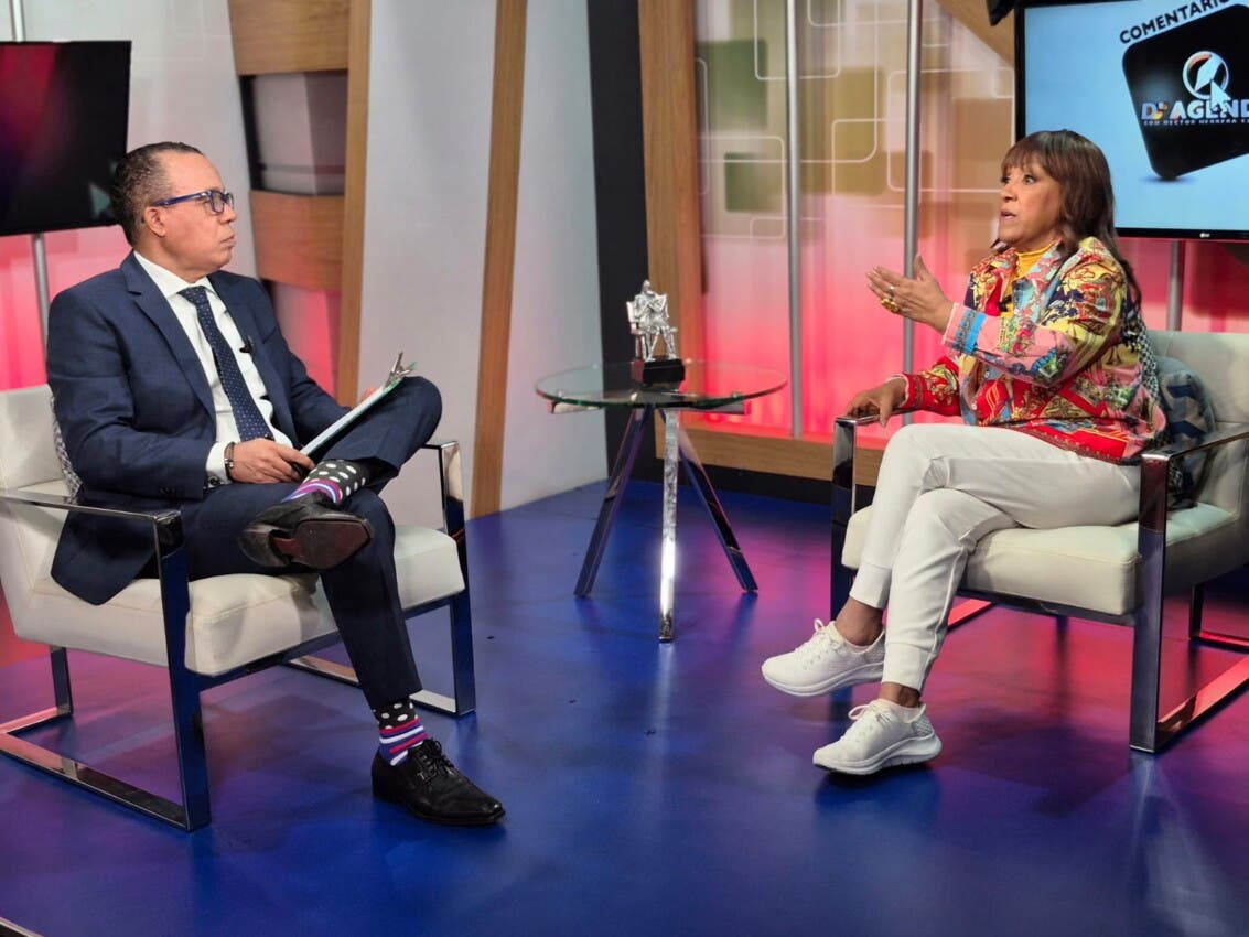 De las aulas de NY al escenario: El sacrificio de Milly Quezada por la música