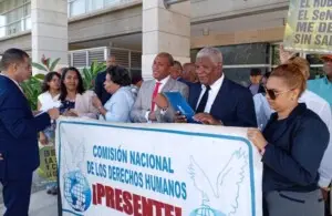 CNDH-RD e Insaproma presentan querellas por irregularidades en Senasa y violación de derechos de afiliados
