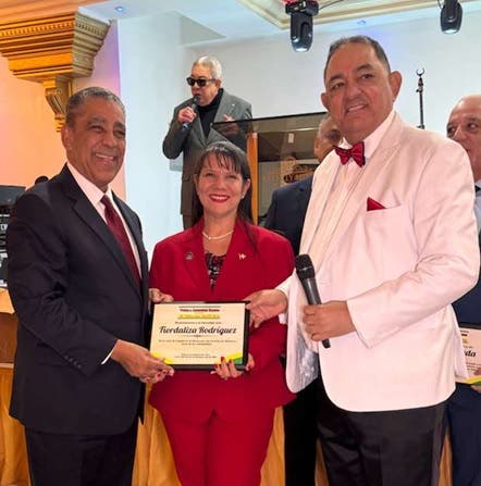 Jueza NYC destaca como vital labor realiza Prensa & Comunidad Hispana (PreCoHis)