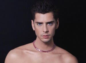 El emotivo mensaje del actor español Eduardo Casanova tras revelar que tiene VIH