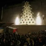 Fieles cristianos en Dweil’a, Siria celebran la Navidad y honran a héroes del atentado de junio