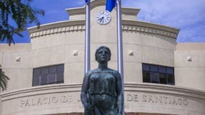 Corte Penal de Santiago dicta sentencia contra red dedicada al tráfico de mujeres procedentes de Colombia y Venezuela