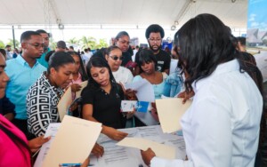 Economía dominicana sumó 133,915 empleos en 2025 y fortalece el trabajo formal