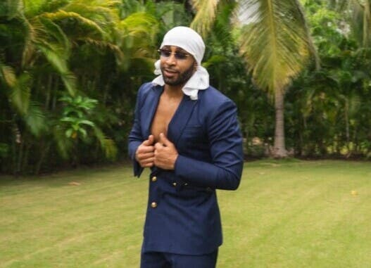 Caramelo anuncia su reality show «El Tour del Soltero»