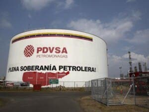 Primer ingreso de 300 millones para Venezuela, tras acuerdo petrolero con EE.UU.