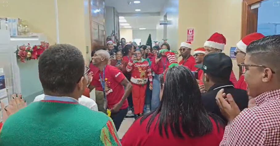 Vibrante fiesta navideña transforma la PGR en un lugar de alegría