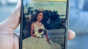 Tragedia en Los Guandules: matan una joven de 19 años a balazos; Policía investiga